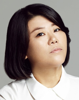 Portrait of Lee Jung-eun